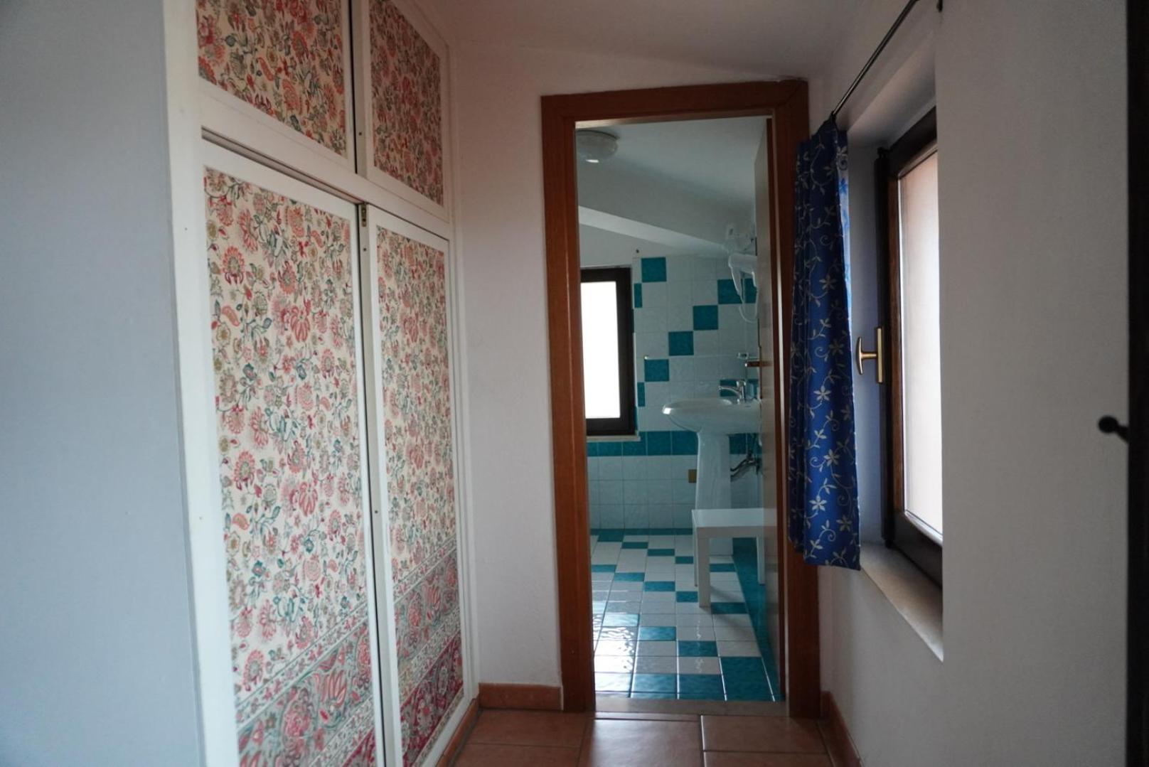 Albergo Ristorante Locanda Rosella Giba Exteriör bild